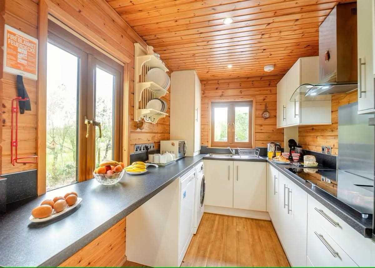 Anglesey Lakeside Lodges, Llandegfan